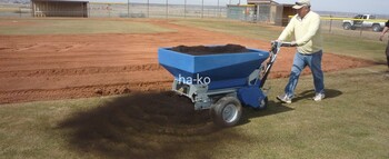 top dresser for golf and cricket ground, turfco, toro